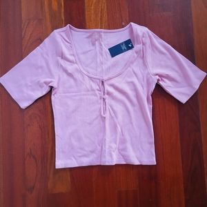 A&F Pink button cutout top 💖